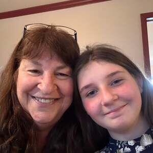 Meet your Posher, Estelle